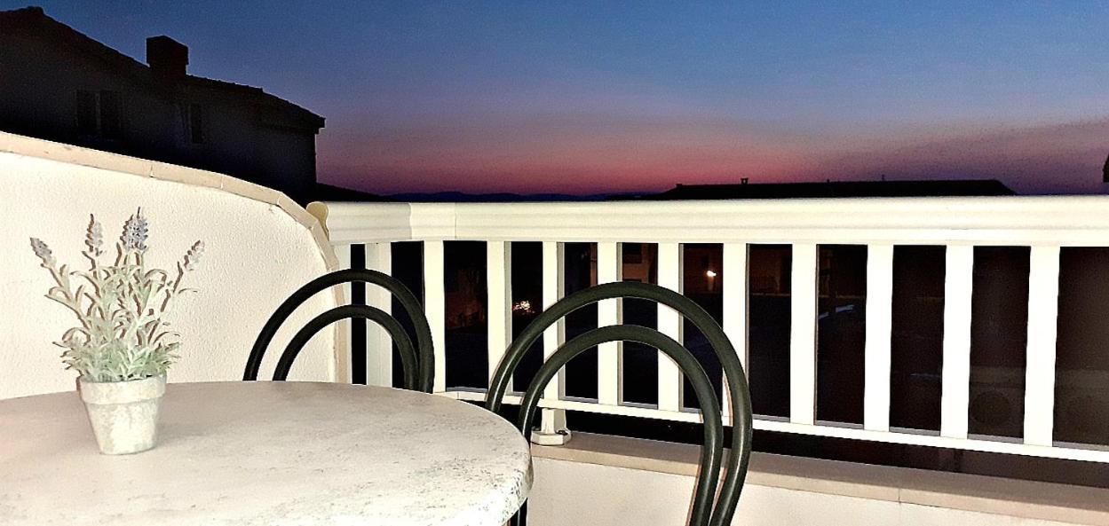Apartments Villa Bonaca Башка-Вода Номер фото