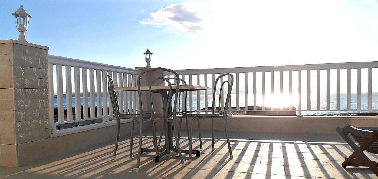 Apartments Villa Bonaca Башка-Вода Номер фото